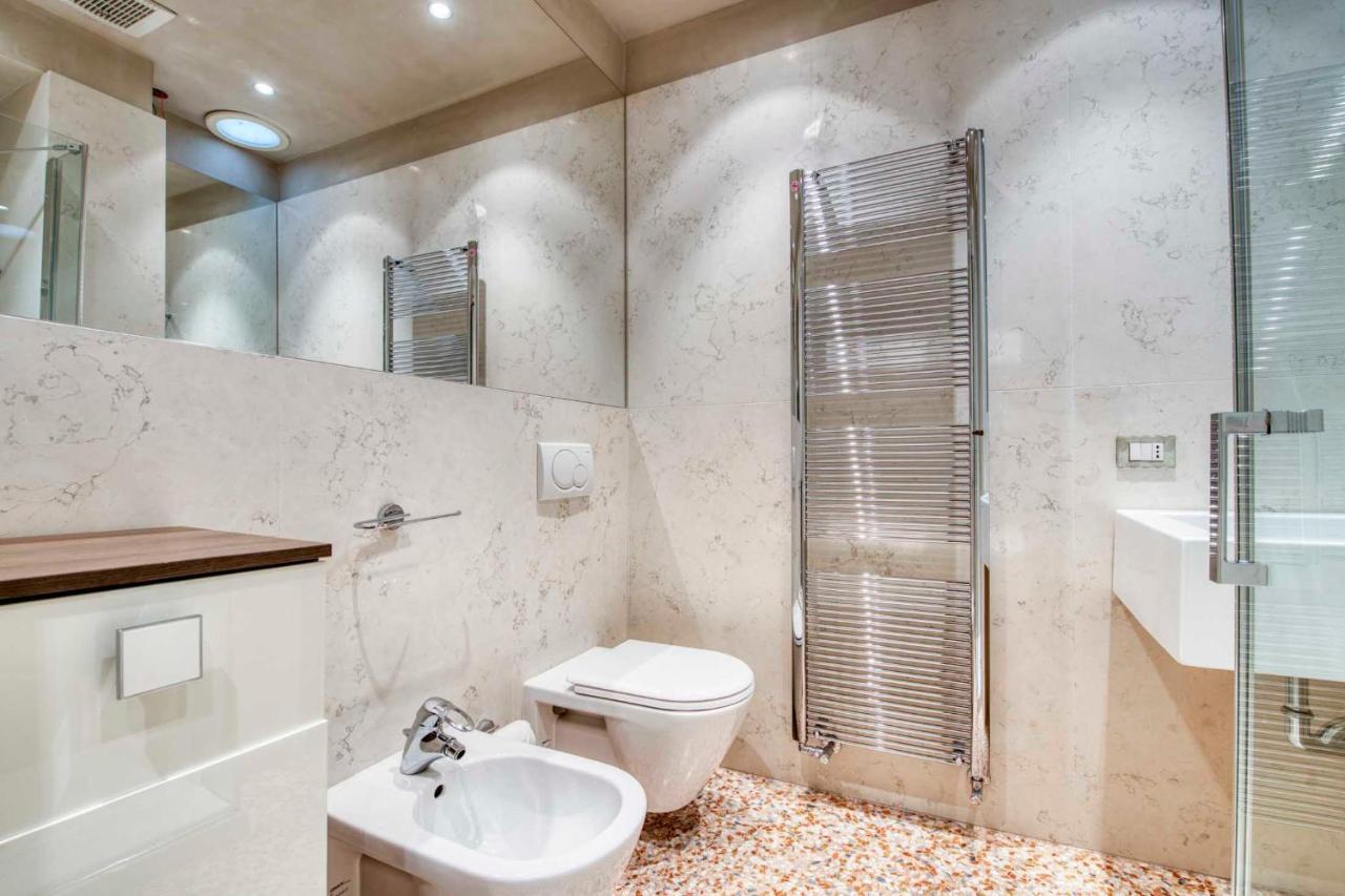 Apartmentsarena - Suite Mercatorum - Piazza Erbe Verona Exterior photo